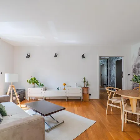 Apartment Veeve - A Touch Of The Tropics Paris